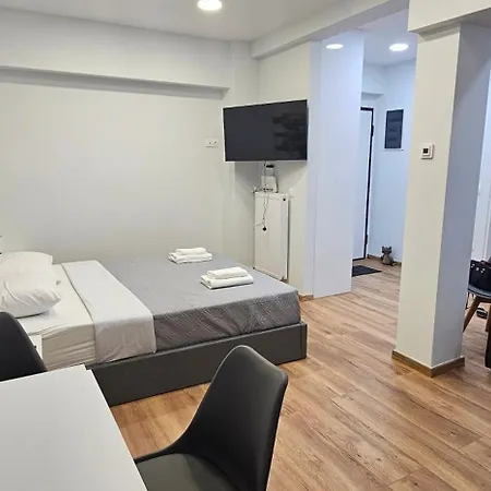 Warm And Cozy Apartment In Nice Location! Athens Exterior photo
