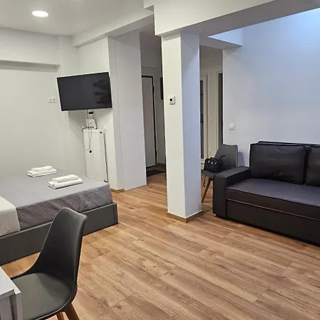 Warm And Cozy Apartment In Nice Location! Athens Exterior photo